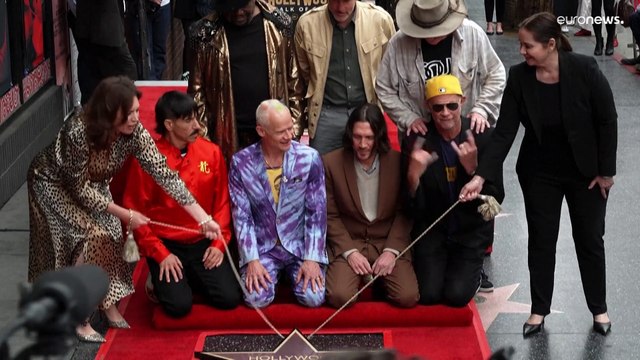 Red Hot Chilli Peppers com estrela no 'Passeio da Fama' em Hollywood