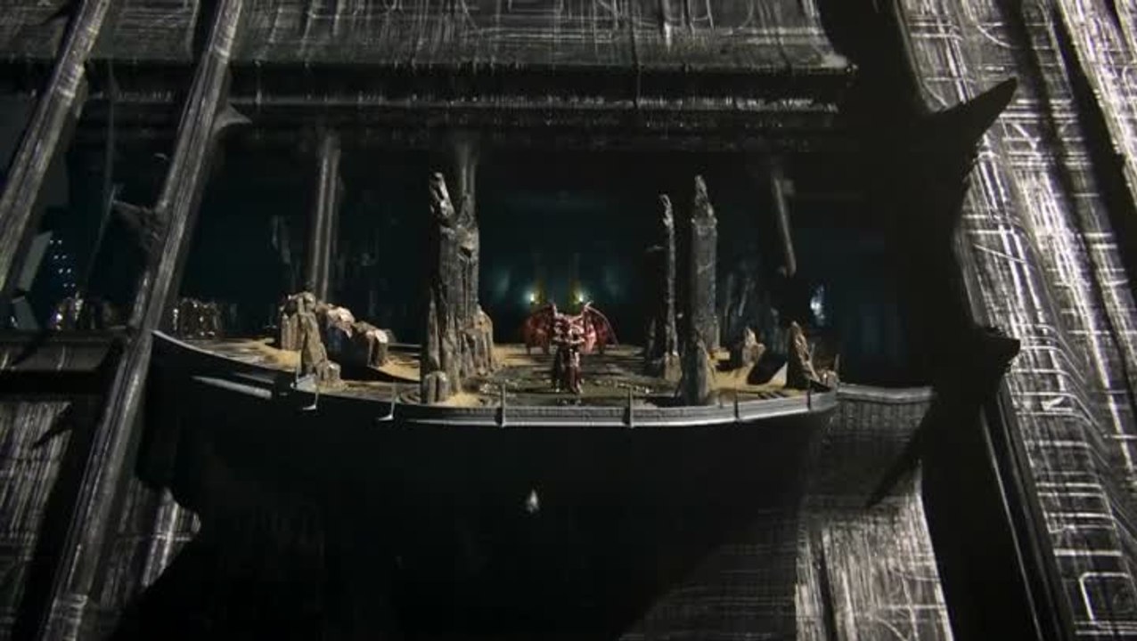 Destiny The Taken King • King s Fall Raid Tease...