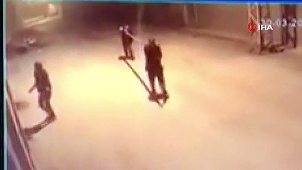 Yer Gaziantep; hırsız duvardan inerken hırsızlarla karşılaştı