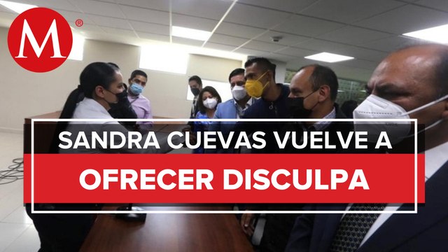 Sandra Cuevas se disculpa en persona con policías de CdMx