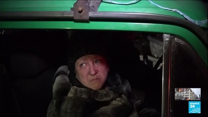 Ukraine : les civils tentent de fuir Marioupol à leurs risques et périls