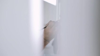 مجموعة ماكياج الأعياد من ديور تزيّن وجه هلا العبدالله حصرياً على ياسمينة