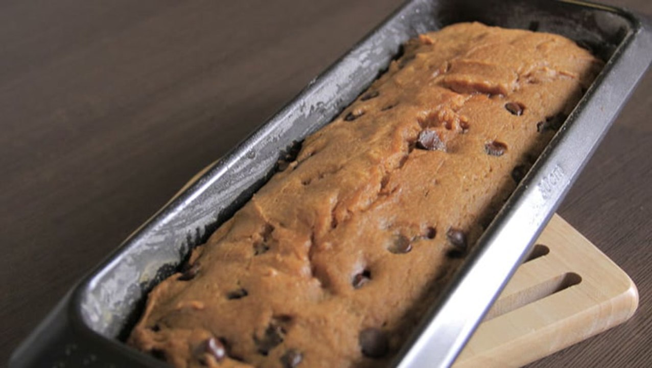 طريقة عمل كيك اليقطين بزيدة الفول السوداني بالصور