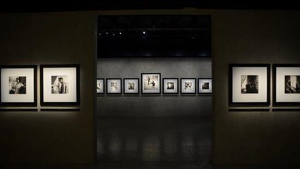 الأناقة والتصوير في معرض واحد لـ"جورجيو أرماني"