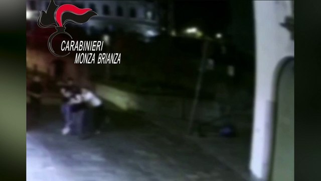 Baby gang: 10 minori indagati per rapine e pestaggi a Monza