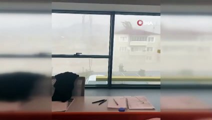 Bursa’da tedirgin eden olay! Gökyüzü kaplandı, vatandaşlardan tedbirli olması istendi