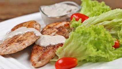 طريقة عمل ستيك دجاج بصلصة الفطر