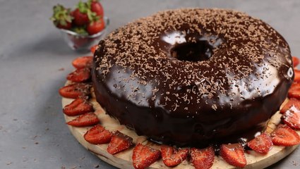 طريقة عمل كيك الشيكولاته بالصوص