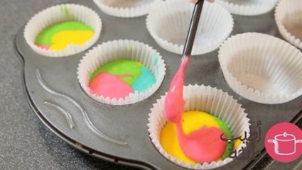 كب كيك ملون سهل