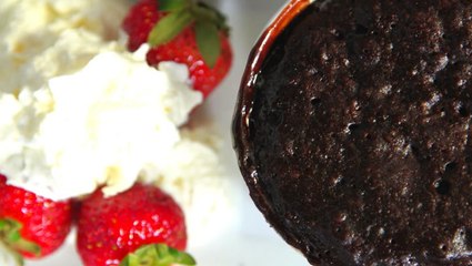 طريقة عمل فوندان الشوكولاتة بالمايكويف بالصور