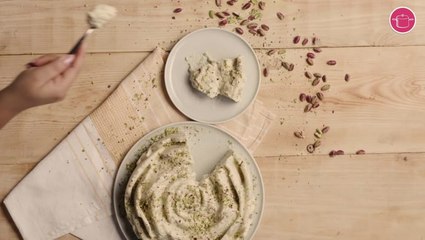 طريقة تحضير بودينغ الفانيلا كيك مع الفستق حلبي