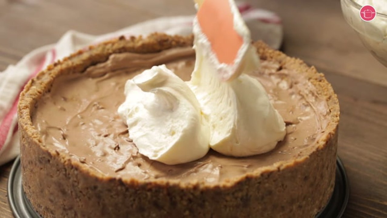 طريقة عمل حلى المالتيزرز خطوة خطوة - تزيين الحلى