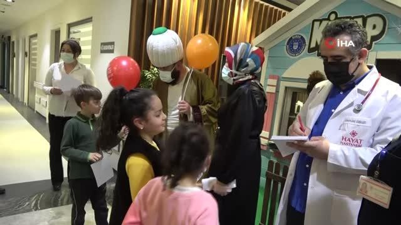 Çocukların reçetesine kitap yazıldı