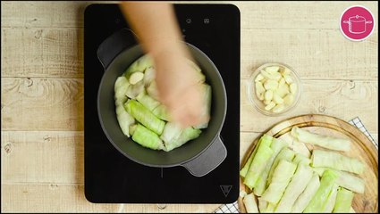 طريقة عمل محشي ملفوف خطوة خطوة - رص المحشي في الصينية