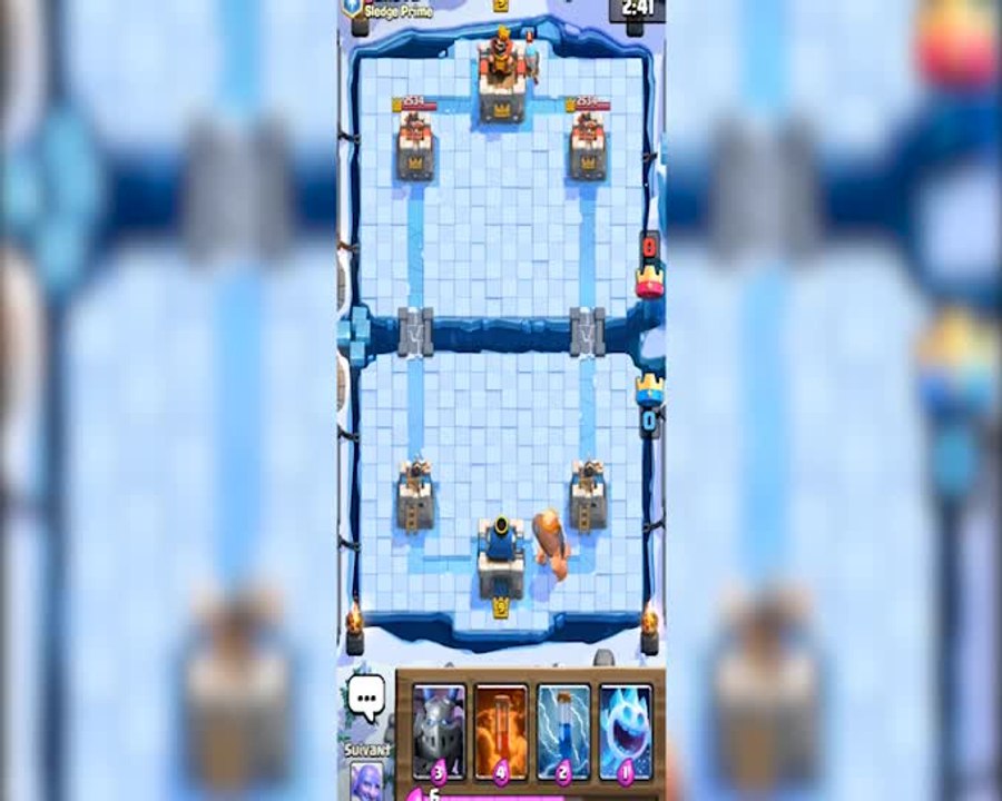 Clash Royale : Démonstration du Deck méta Arène 8 Géant - Bouliste