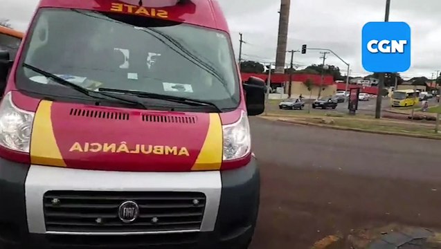 Após colisão com bicicleta, ciclista sofre queda e fica ferido na Avenida Tancredo Neves