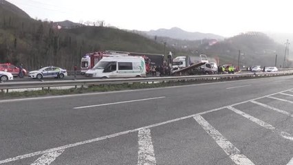 Otomobilin tıra çarptığı kazada karı koca hayatını kaybetti