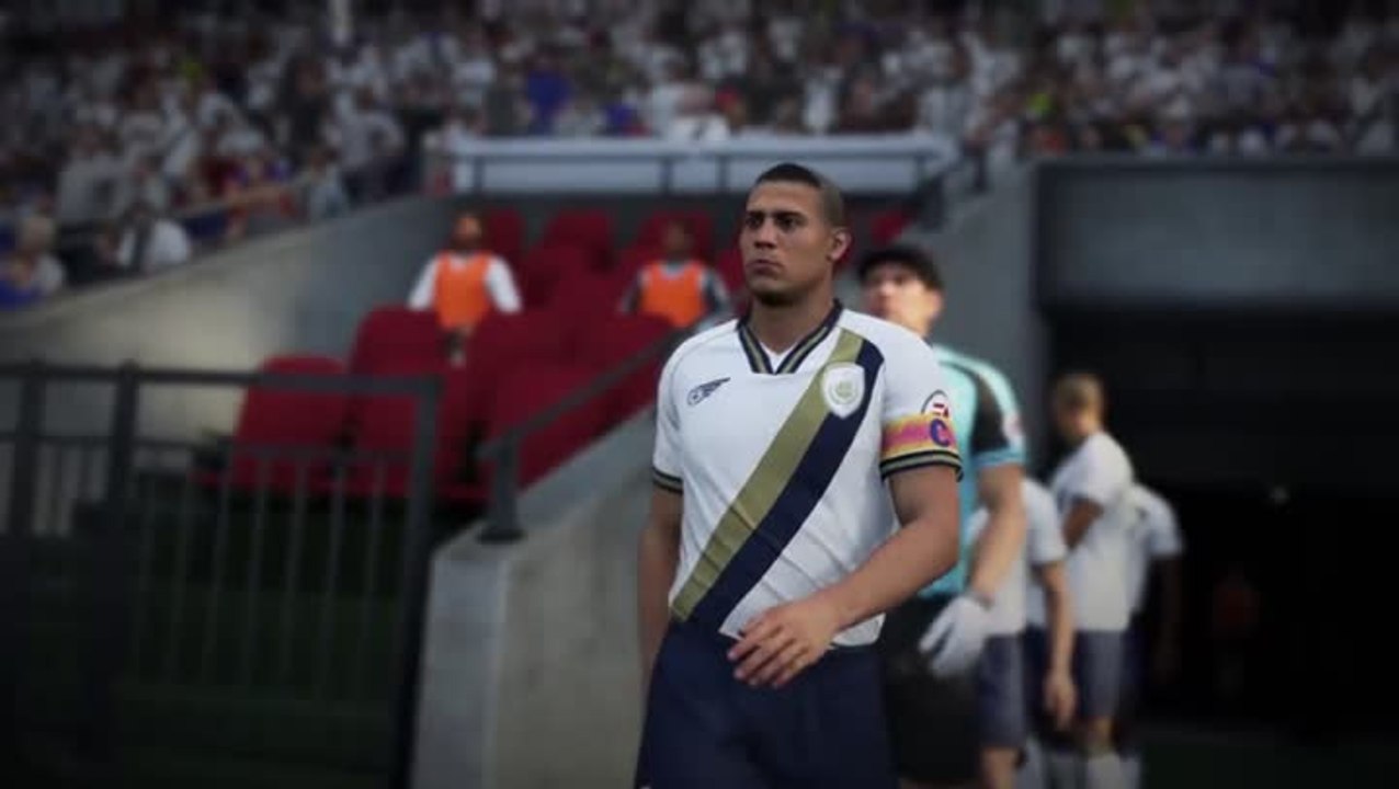 FIFA 18 - Icônes Fut E3 2017 Ronaldo Nazário, M...