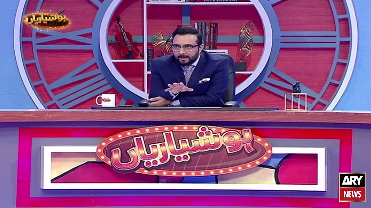 Ayub Mirza Or Lucky Dear Ko Aik Munfarid Andaz Mai Dekh Kar Hansi Rokna Namumkin