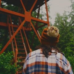Thrillist Explorers: 1950's Fire Watch Tower Airbnb