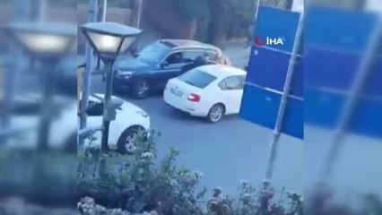 Levent'te yol verme kavgası... "Sen askersen ben de vatandaşım" diyerek adama böyle saldırdı