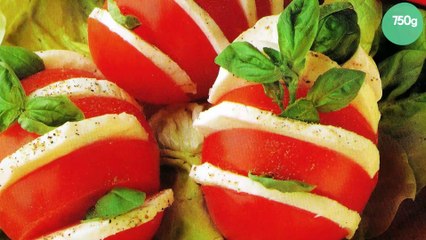 Salade tomate-mozzarella en éventail
