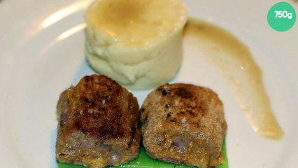Pieds de porc panés revisités sur lit de gelée aux petits pois et purée au chaource