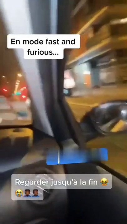 Quand Sarah s'amuse à griller des feux rouges (France)