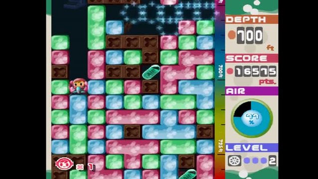 Mr. Driller casse des briques pendant une longue séquence de gameplay