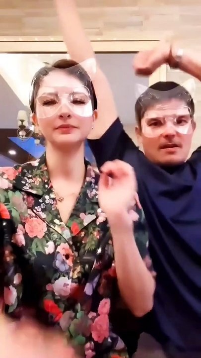 Funny DongYan Moment