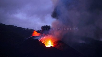 Stunning volcano eruption