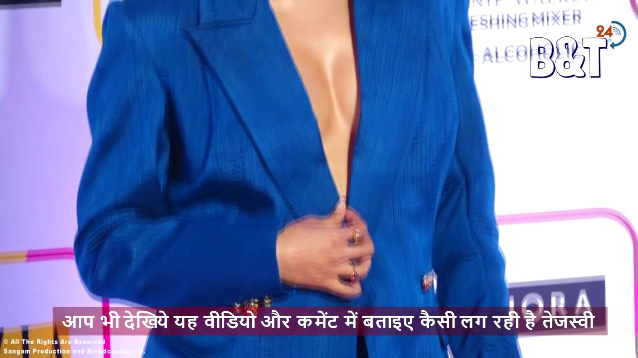 TV Serial Naagin Fame Tejasswi Prakash Showing Juicy Assets at Red Carpet of The Star Studded Awards