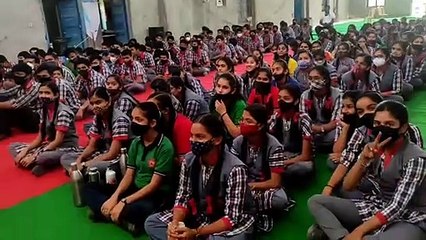 पीएम मोदी की बात सुन बच्चे बोले- तनाव मुक्त रहकर देंगे एग्जाम