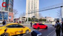 Kuvvetli rüzgar nedeniyle... Büyükdere Caddesi trafiğe kapatıldı