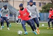 Replay : 15 minutes d'entraînement avant Paris Saint-Germain - FC Lorient