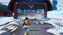 Fortnite, saison 10 : Danser avec les autres pour soulever la boule à facette dans un hangar à avions glaciaire