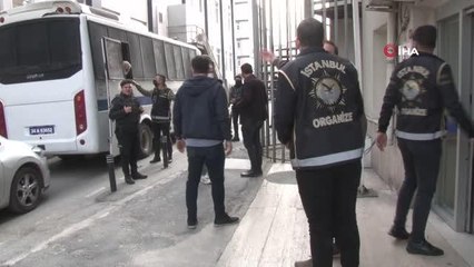 Silah kaçakçılığı operasyonunda gözaltına alınan zanlılar adliyeye sevk edildi