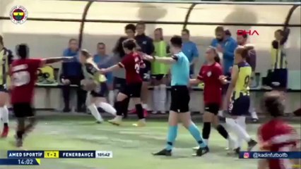 Fenerbahçe Amed Sportif kadınlar Süper Ligi maçında olay