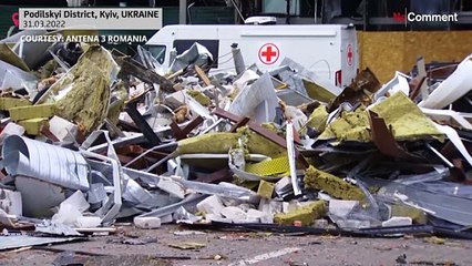 بدون تعليق: خراب وحطام في مركز تجاري في كييف تعرض للقصف