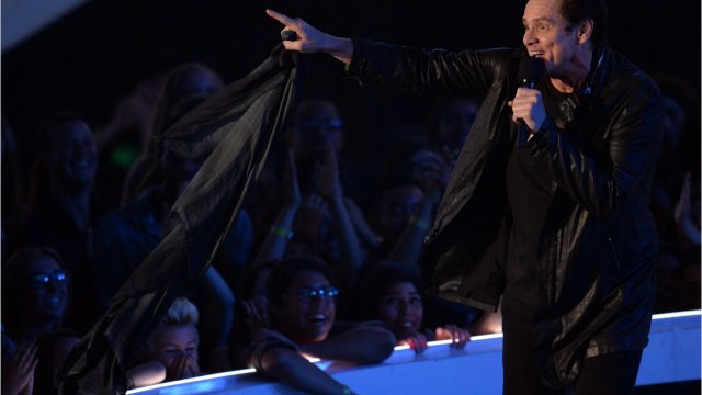 VOICI - Jim Carrey : après Bruce Willis, l'acteur pourrait lui aussi prendre sa retraite