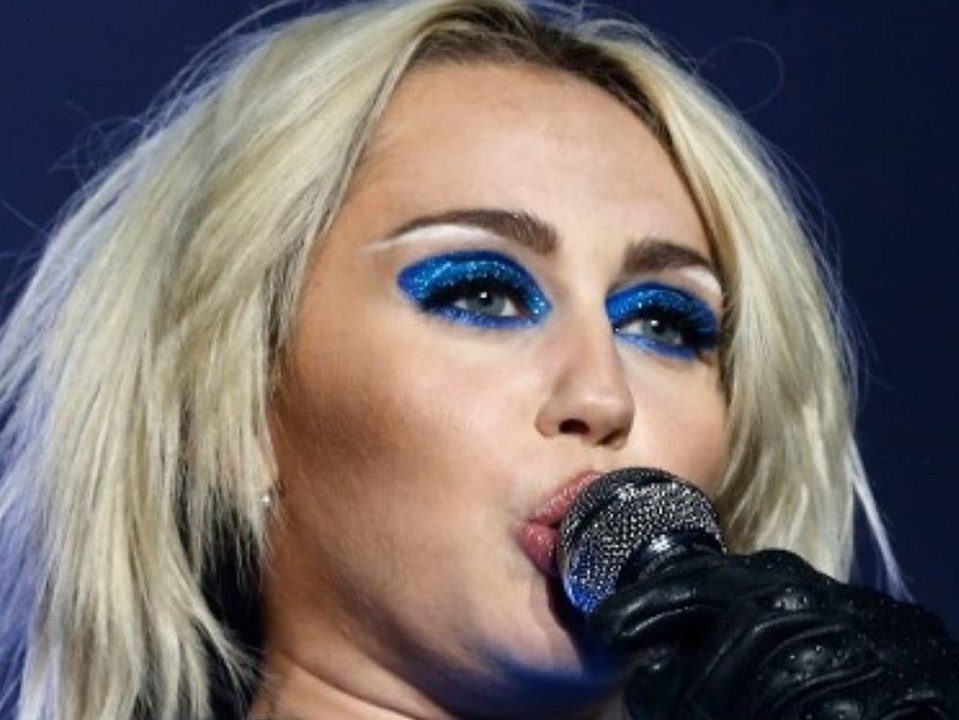 Corona! Miley Cyrus sagt Auftritt bei Grammy-Party ab