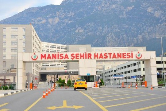 Son Dakika | Selami Şahin'in kazada yaralanan oğlu Emirhan'a göğüs tüpü takıldı