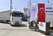 Türkiye'den Lübnan'a 1000 tona yakın insani yardım malzemesi taşıyan gemi Beyrut'ta