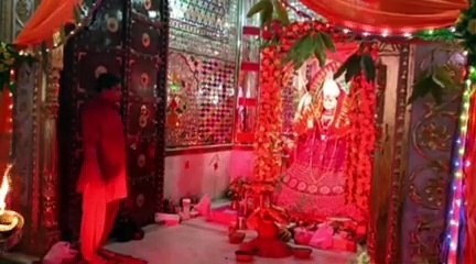 नवरात्र पर हुई घट स्थापना, अखण्ड ज्योत के साथ मां दुर्गा की आराधना शुरू