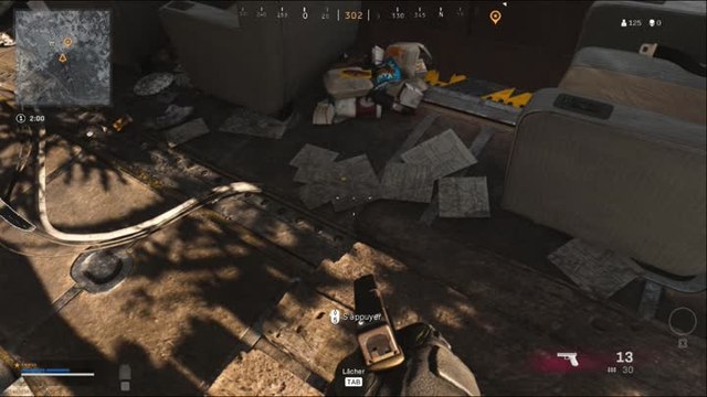 Un avion abattu a tenté d'entrer en contact avec la base aérienne d'Arklov, notre guide