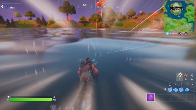 Nager au-dessus des écoutilles de l'Agence (défis Assaut de l'Agence)