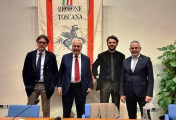 Dalla Toscana un treno carico di aiuti per l'Ucraina