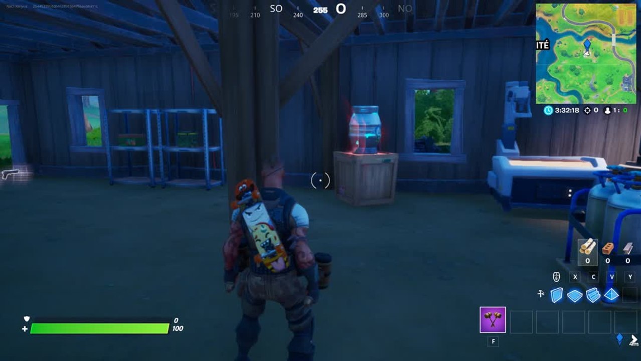 Fortnite, Chapitre 2, saison 4 : Utiliser un emote à l'atelier Stark en tant que Tony Stark (défis de l'éveil de Tony Stark)