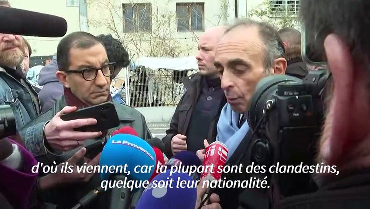 En campagne dans les Bouches-du-Rhône Eric Zemmour se fait éjecter d'un stade