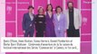 Sydney Sweeney en décolleté incroyable, Gillian Anderson émue sur la scène du festival Canneseries